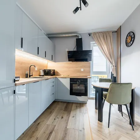 Starołęcka Stylish By Bookinghost Apartament Poznań